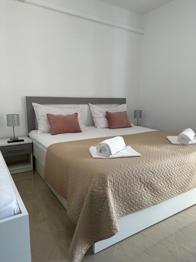 Villa Ruza 30M From The Beach Baška Voda المظهر الخارجي الصورة