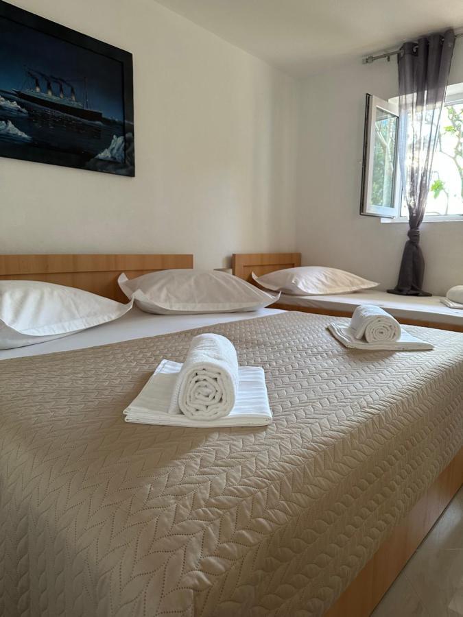 Villa Ruza 30M From The Beach Baška Voda المظهر الخارجي الصورة