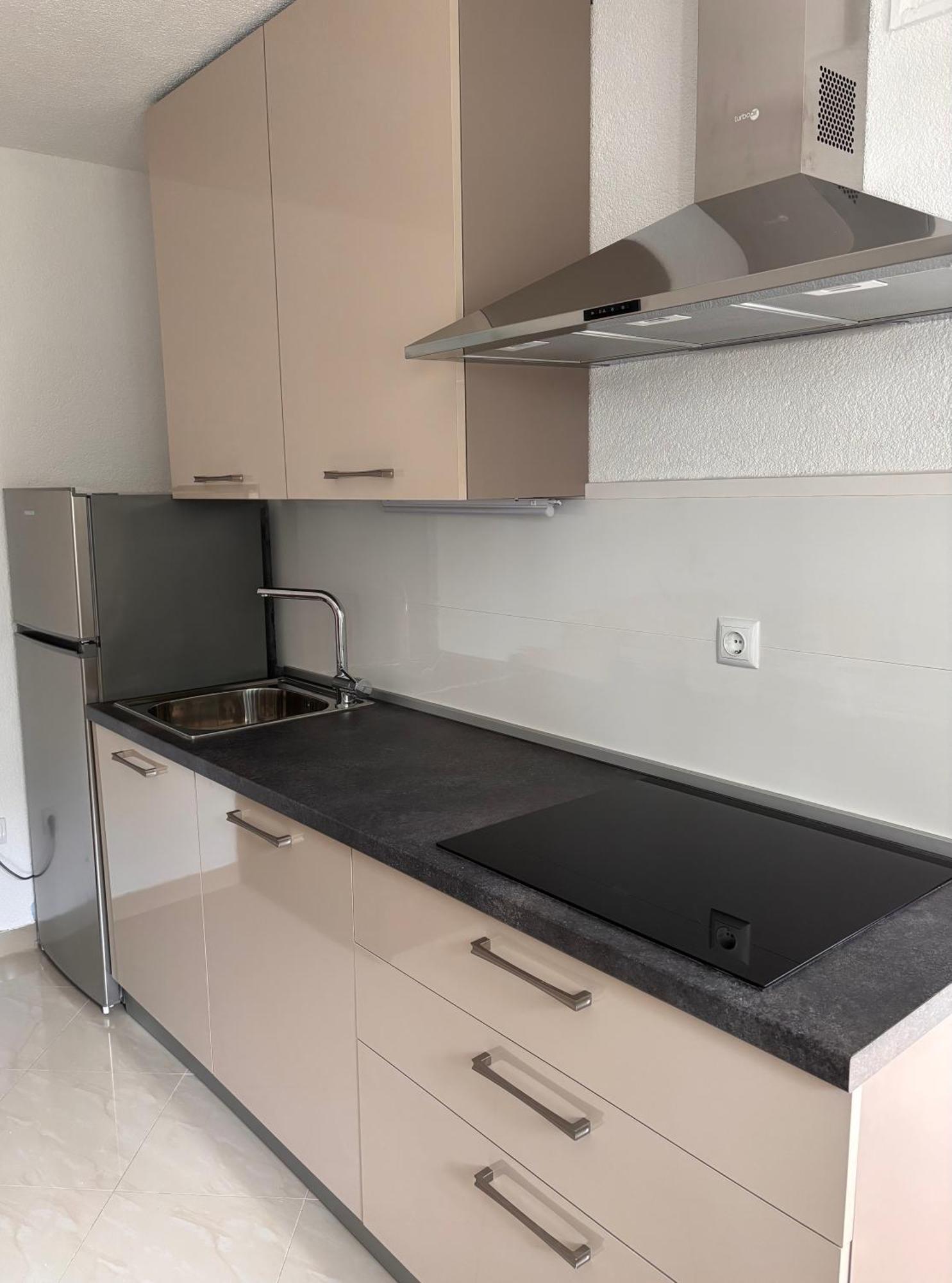 Villa Ruza 30M From The Beach Baška Voda الغرفة الصورة